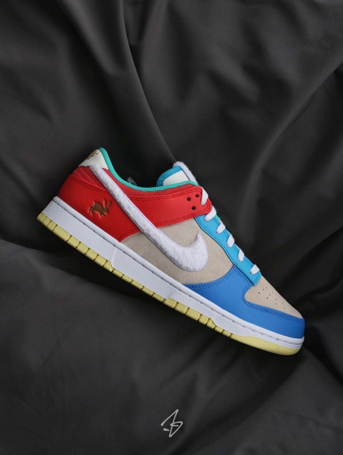 Nike Dunk Low Year of the Rabbit in Blue Beige FD4203-111 - product image from the listing.