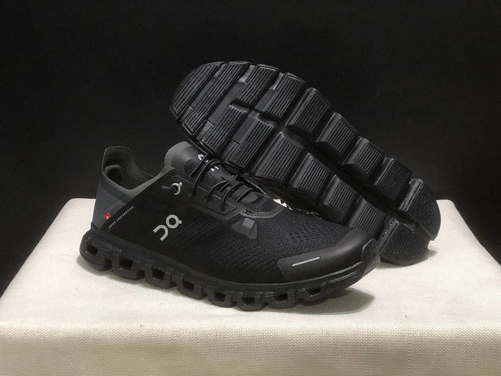 On Cloud 6 Coast Running Shoes in Black - product image from the listing.