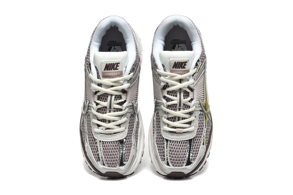 Nike Vomero 5 Trainers in Silver and Mauve - product image from the listing.