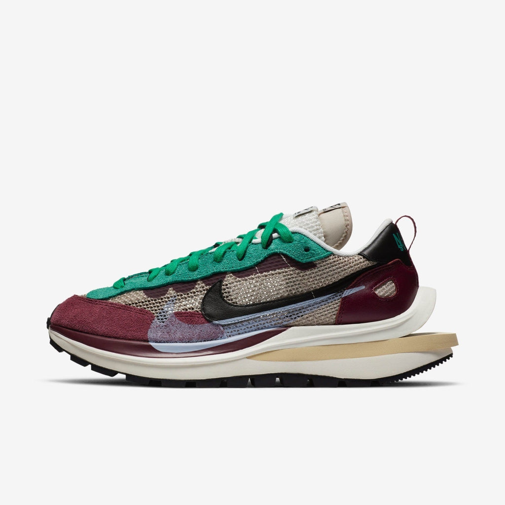 Nike sacai VaporWaffle Sneakers in Burgundy DD3035-200 - product image from the listing.