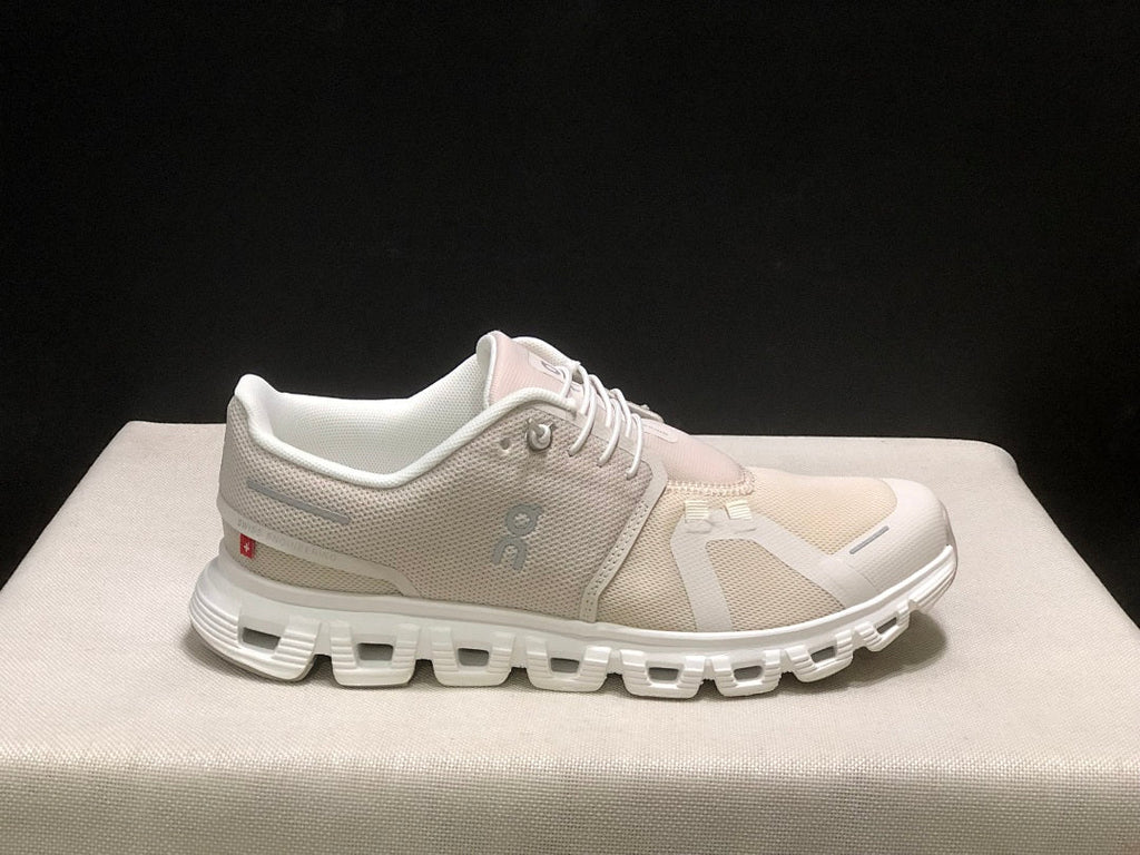 Pearl White On Cloud 6 Sneakers - product image from the listing.