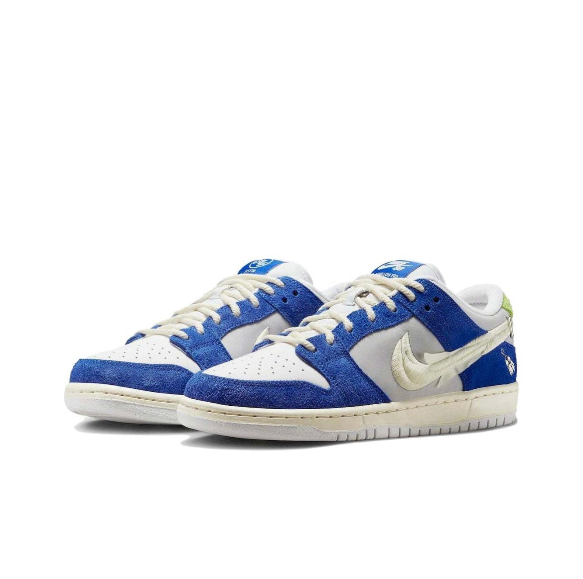 Nike SB Dunk Low Fly Streetwear Gardenia in Blue DQ5130-400 - product image from the listing.