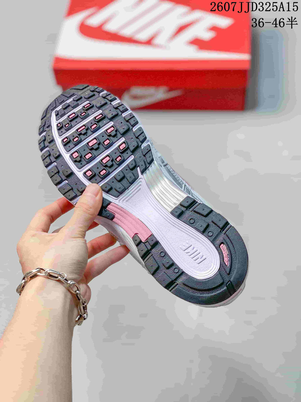 Nike P-6000 Running Sneakers in Silver Pink 2607JJD325A15 - product image from the listing.