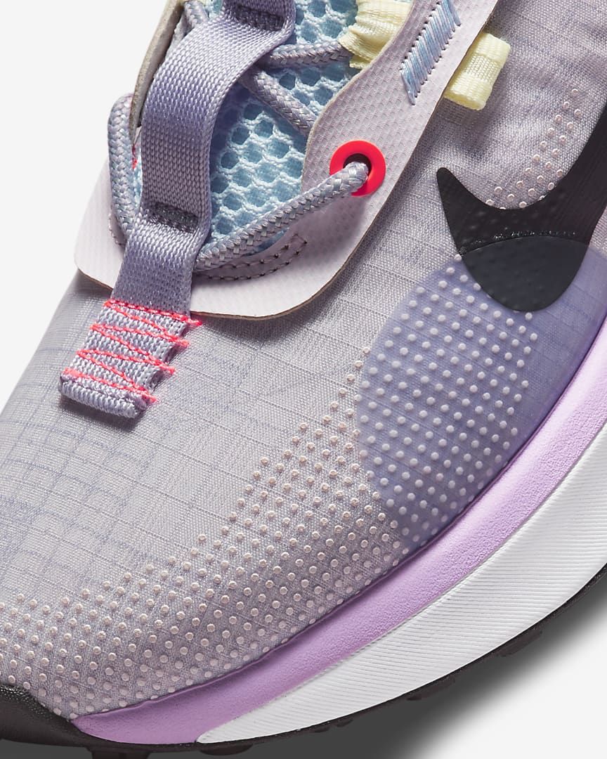 Sneakers - Nike Air Max 2021 DA1923-500 - product image from the listing.