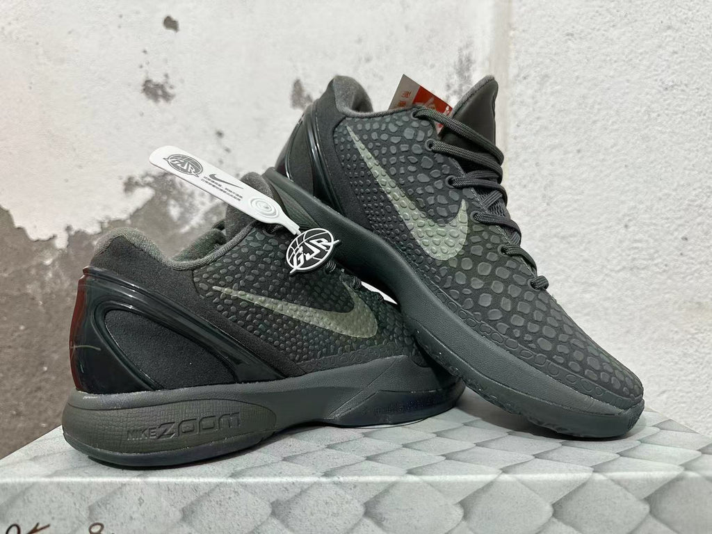 Black Nike Kobe 6 FTB Basketball Shoes - product image from the listing.