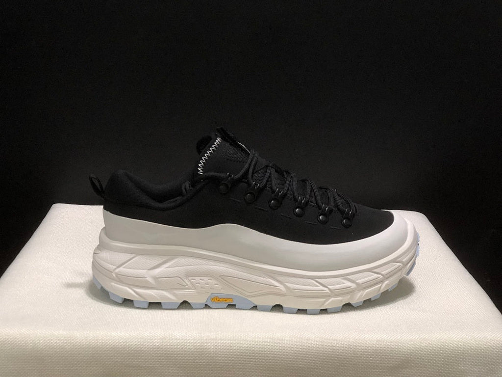 HOKA ONE ONE Tor Summit Black White Trail Trainers - product image from the listing.
