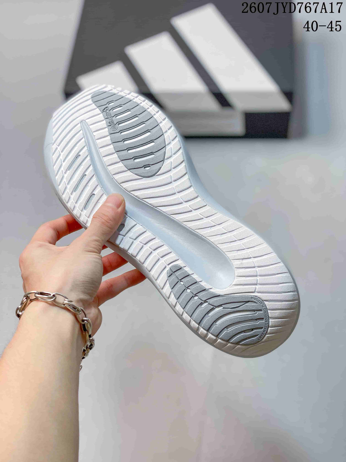 adidas Supernova Rise 4 M Sneakers in White Blue 711570YWI - product image from the listing.