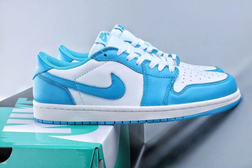 UNC Blue and White Sneakers 401 - Jordan 1 Low SB - product image from the listing.