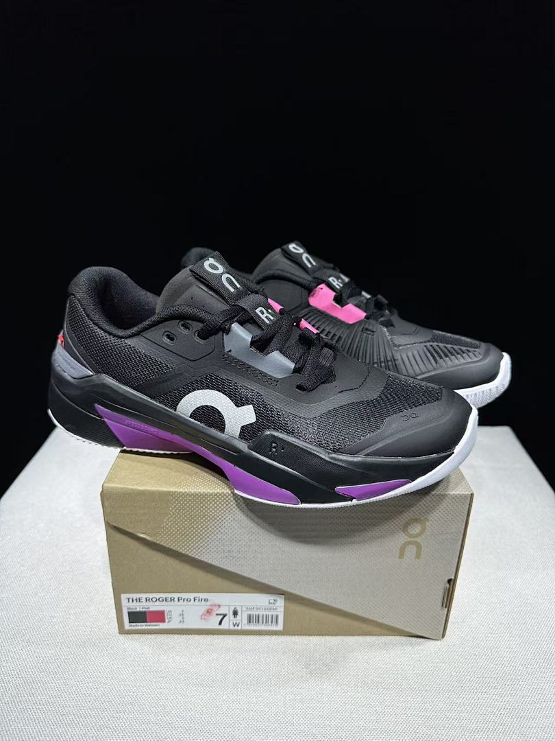 On The Roger Pro Fire Clay Tennis Shoes in Black Pink - product image from the listing.