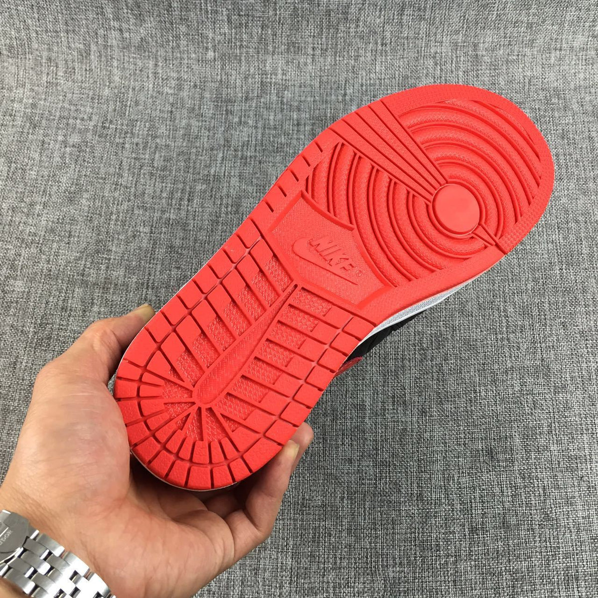 Black Red Scale-Textured Sneakers - Air Jordan 1 High - product image from the listing.
