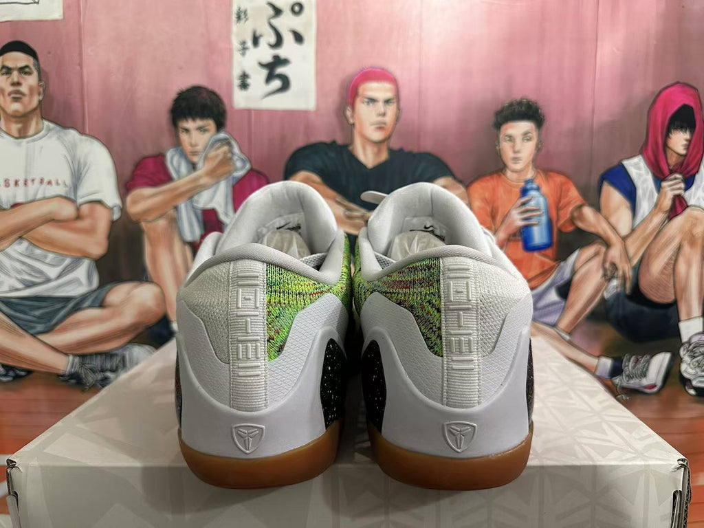 Nike Kobe Basketball Trainers White Green Gum Sole - product image from the listing.