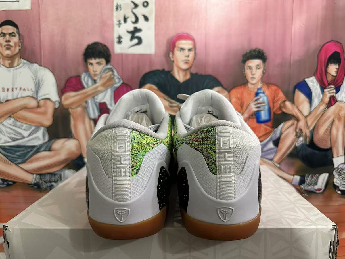 Nike Kobe Basketball Trainers White Green Gum Sole - product image from the listing.