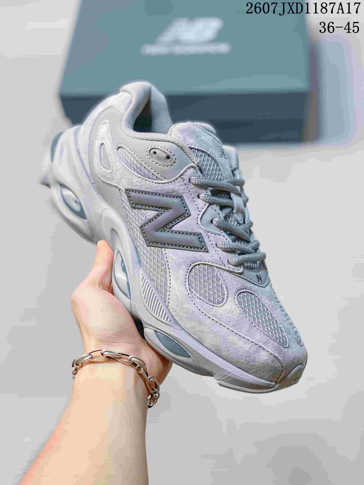 New Balance 9837 U9837MO Grey Retro Sneakers for Running - product image from the listing.