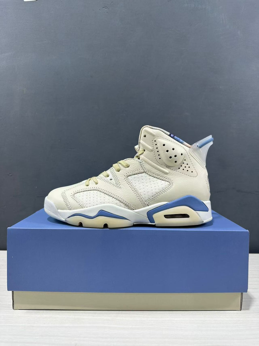 Air Jordan 6 Retro Sashiko Sneakers Cream Blue IR7255-110 - product image from the listing.