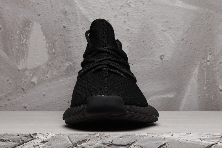 Yeezy 350 V2 Sneakers in Black Knit - product image from the listing.