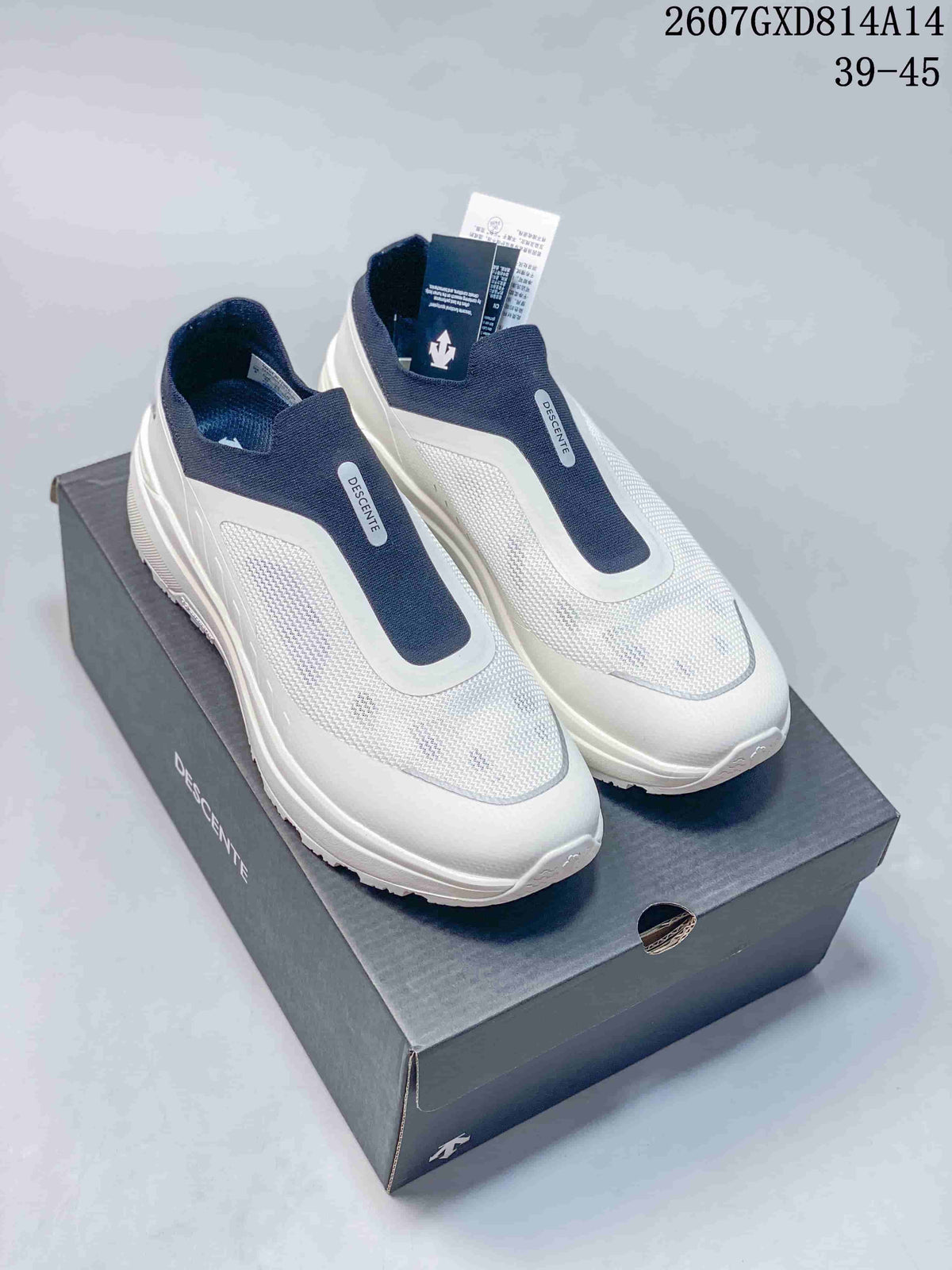 Descente Slip-On Sneakers in White and Navy 2607GXD814A14 - product image from the listing.