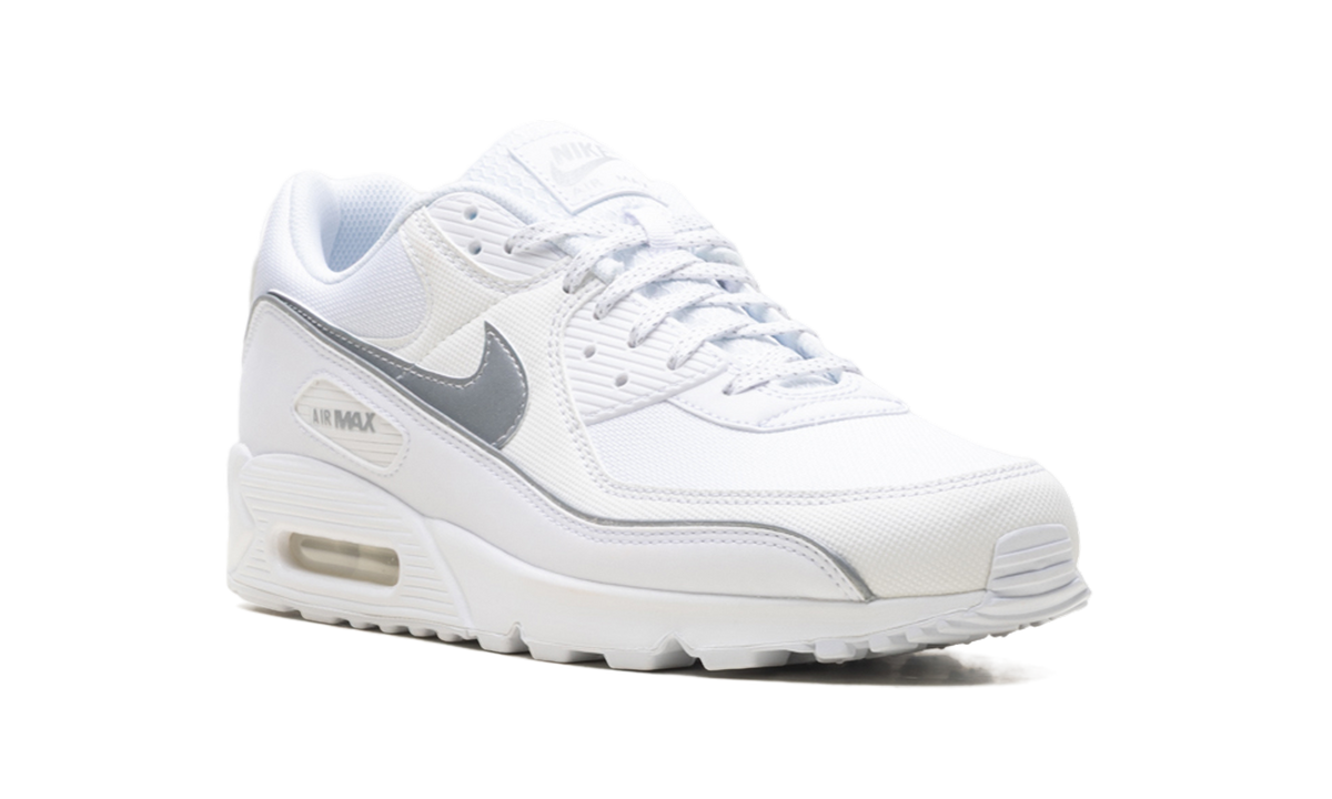 "White Metallic Silver Reflective" Air Max 90 Premium HV4517 100 - product image from the listing.