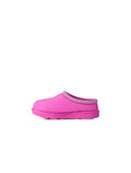 "Bright Fuchsia" UGG Tasman II Preschool - product image from the listing.
