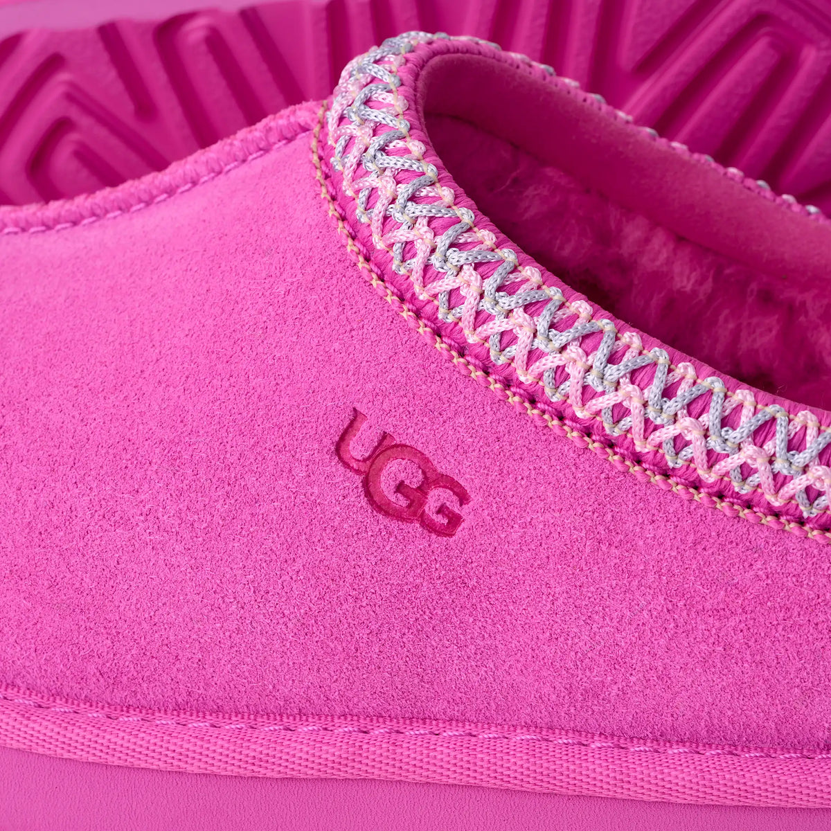 "Bright Fuchsia" UGG Tasman II Preschool - product image from the listing.