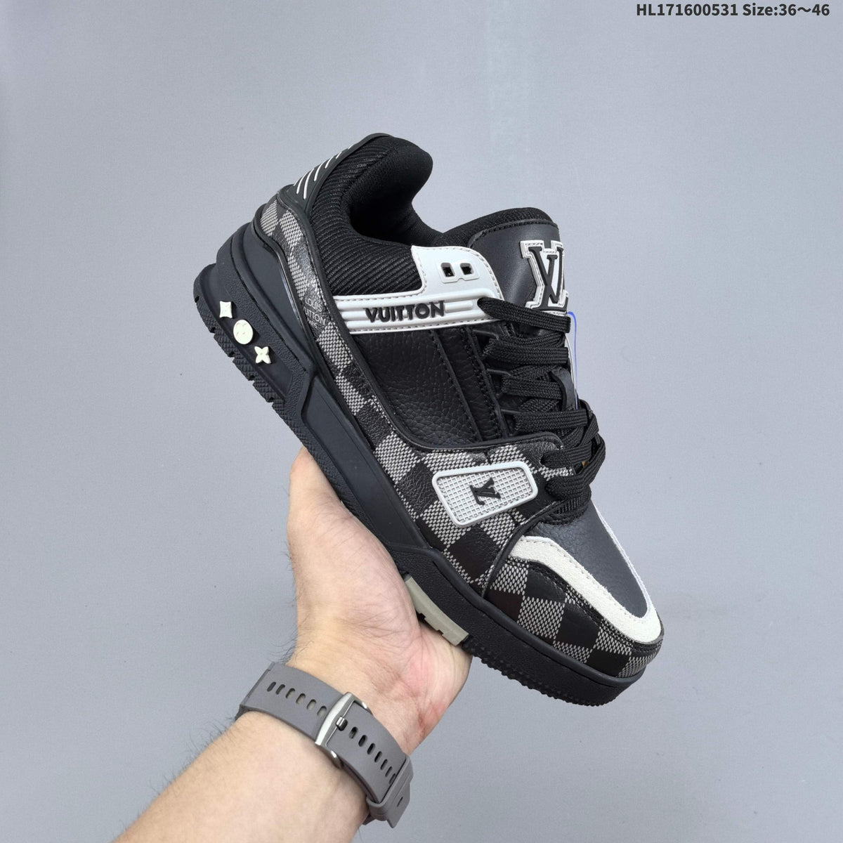 Louis Vuitton Black and Gray Checkerboard Low-Cut Sneakers - product image from the listing.
