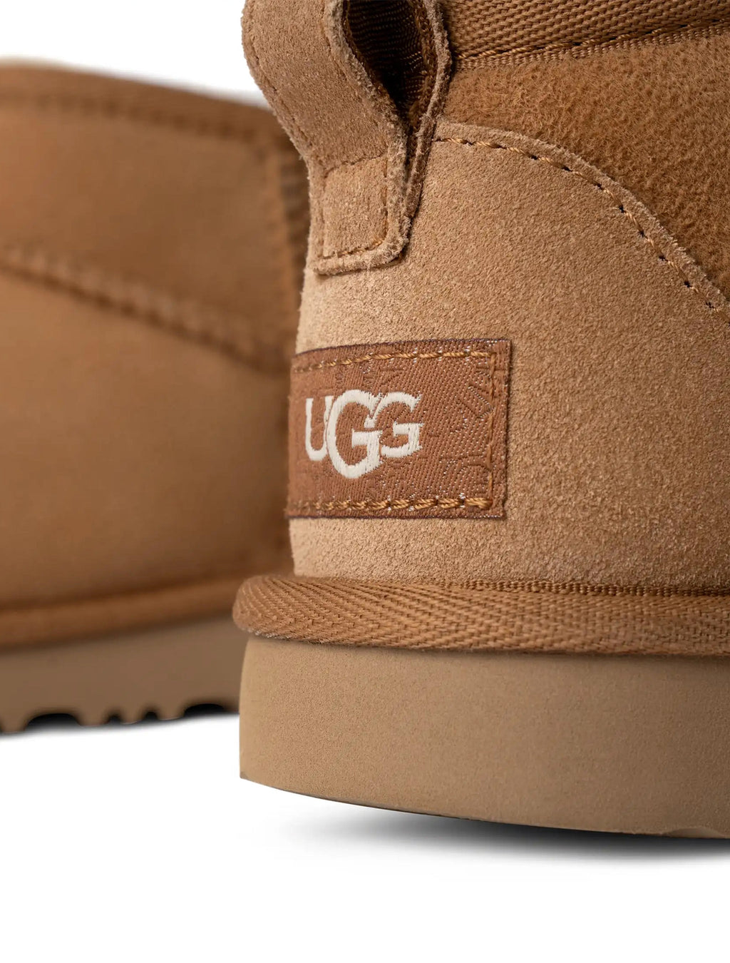 Chestnut - UGG (PS) Classic Ultra - product image from the listing.