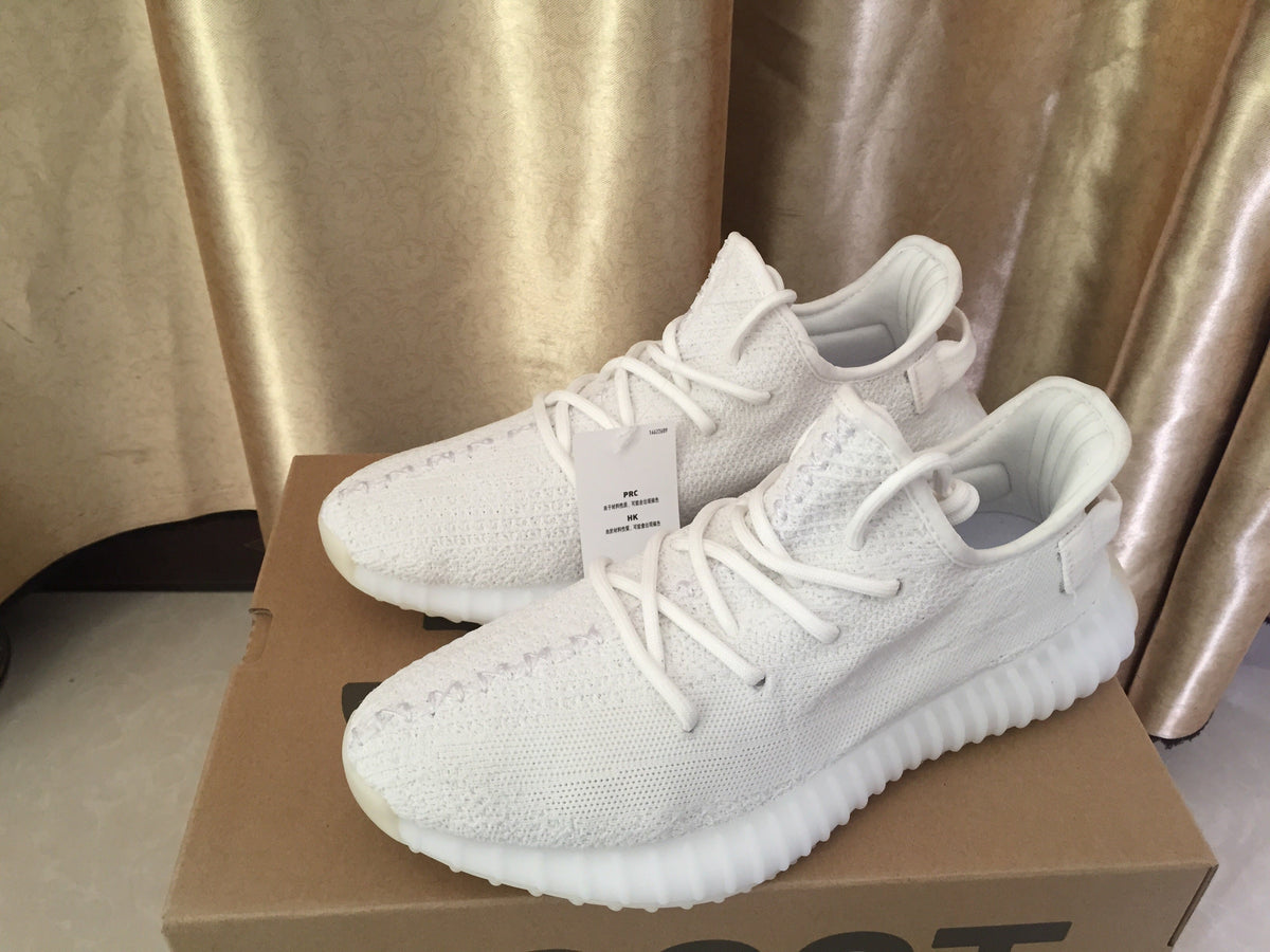 Yeezy 350 V2 Low-Top Sneakers in White Knit - product image from the listing.