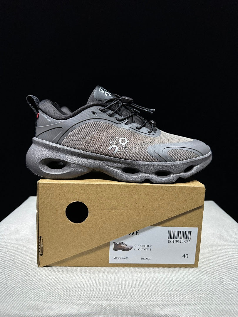 Gray On x Loewe Cloudventure 3.0 Sneakers - product image from the listing.