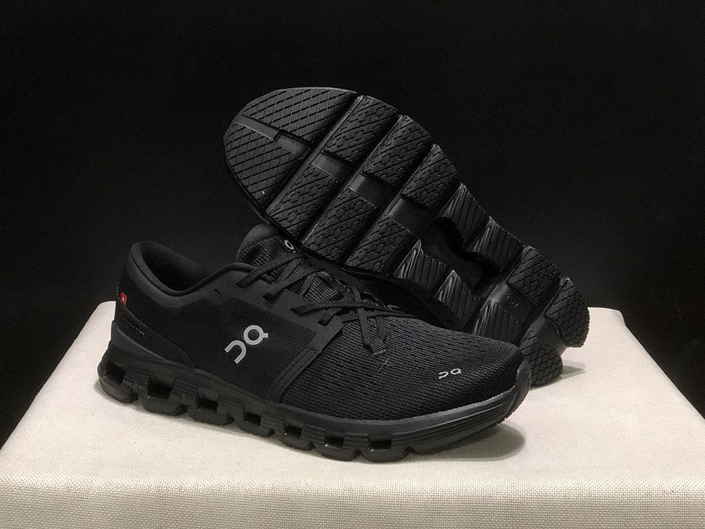 On Cloud X 4 Black Eclipse Trainers - product image from the listing.