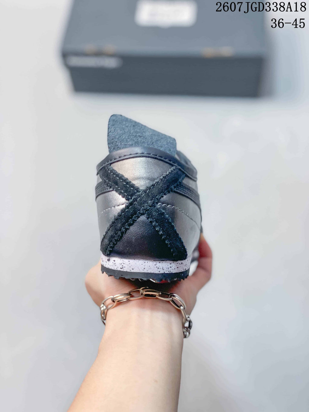 Onitsuka Tiger Mexico 66 Paraty Sneakers in Gray Black 2607JGD338A18 - product image from the listing.
