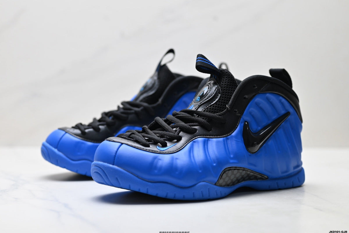 Nike Air Foamposite One Penny Hardaway Sneakers in Blue - product image from the listing.