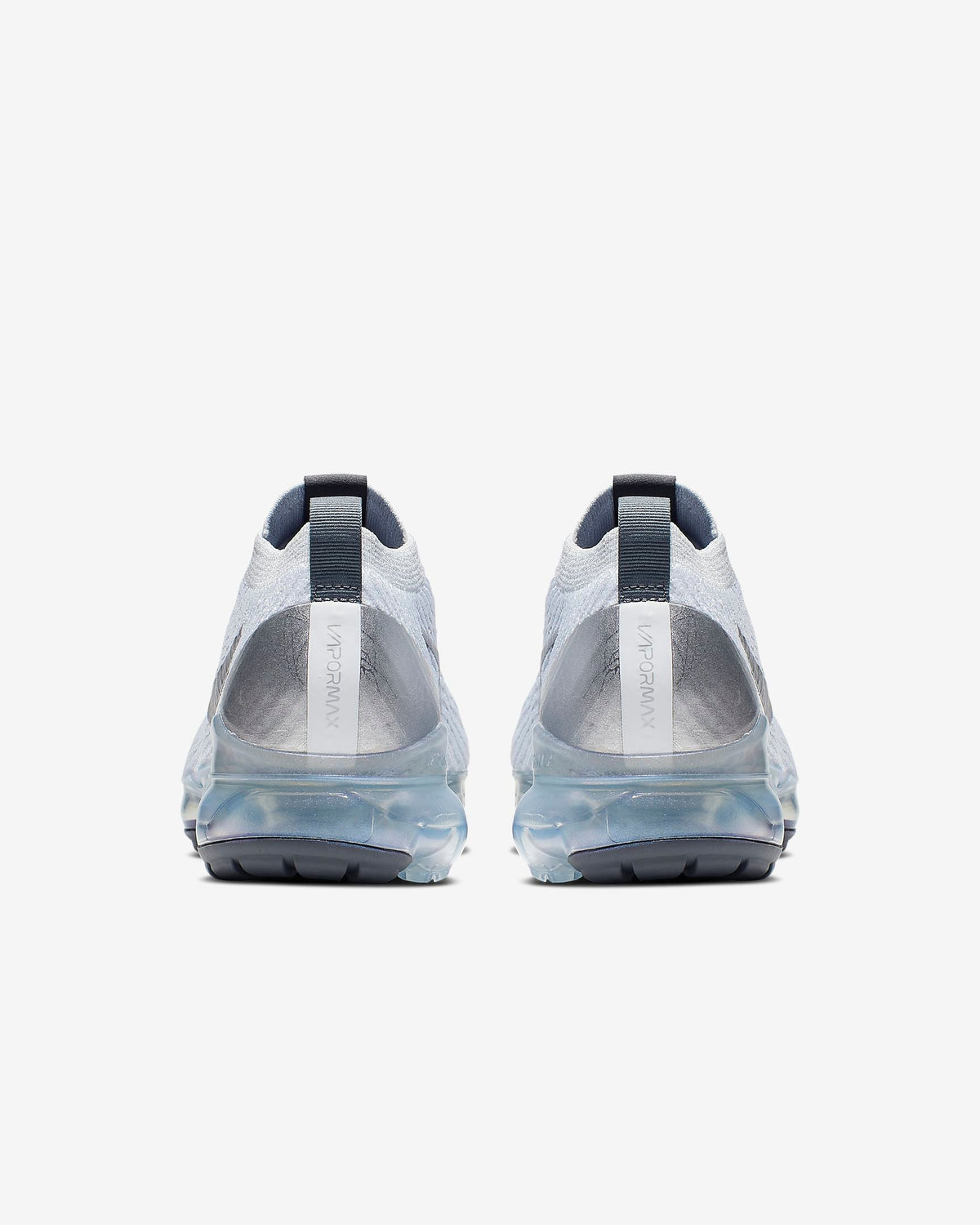 Nike Air VaporMax Flyknit 3 AJ6900-101 Trainers - product image from the listing.