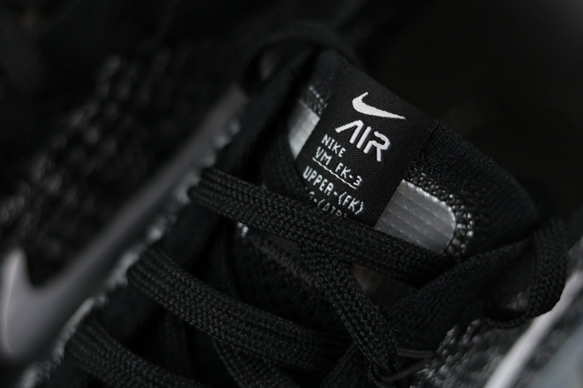 Nike Air VaporMax Flyknit 3 AJ6900-001 Sneakers in Black - product image from the listing.