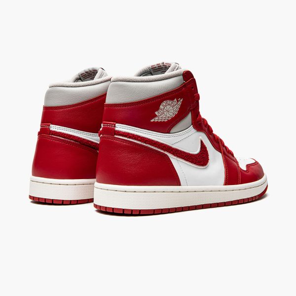 AIR JORDAN 1 HIGH OG "Newstalgia" for Women - product image from the listing.