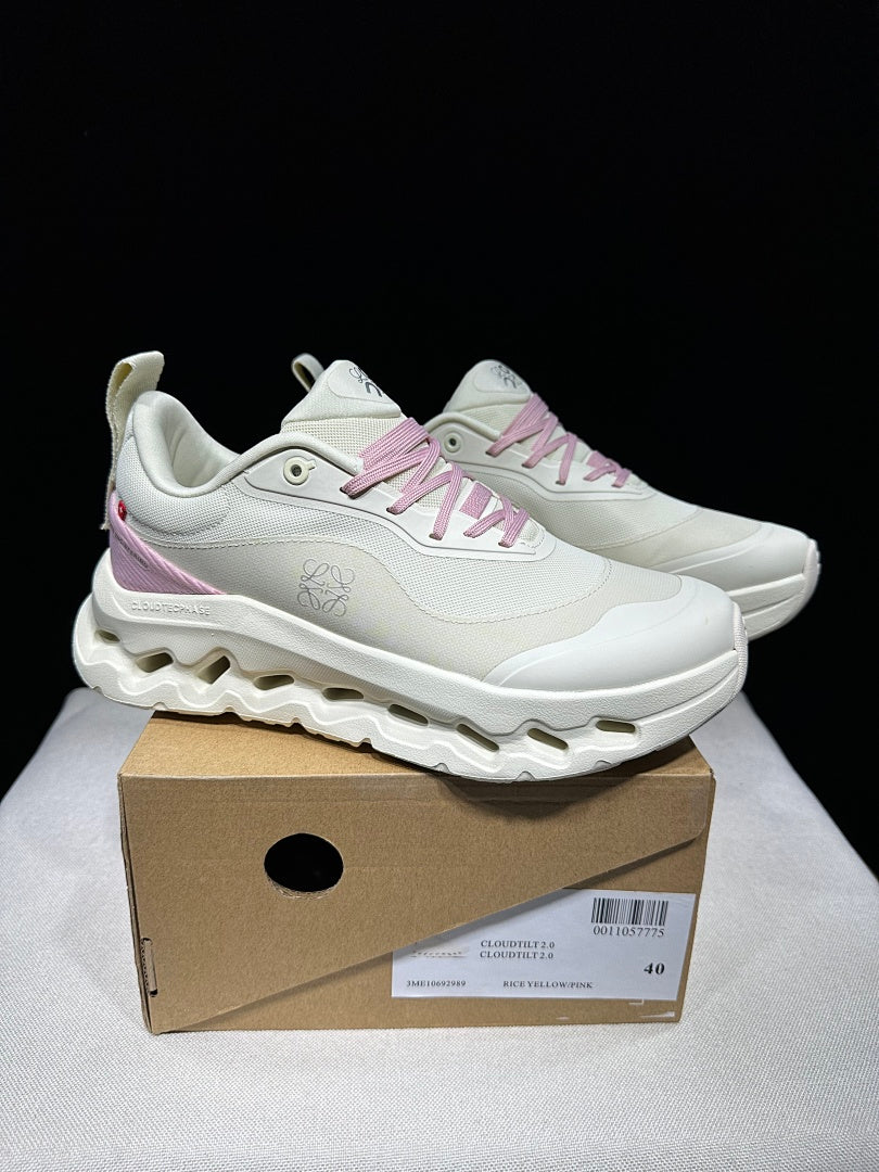 Cream and Pink On Cloudtilt 2.0 Sneakers - product image from the listing.