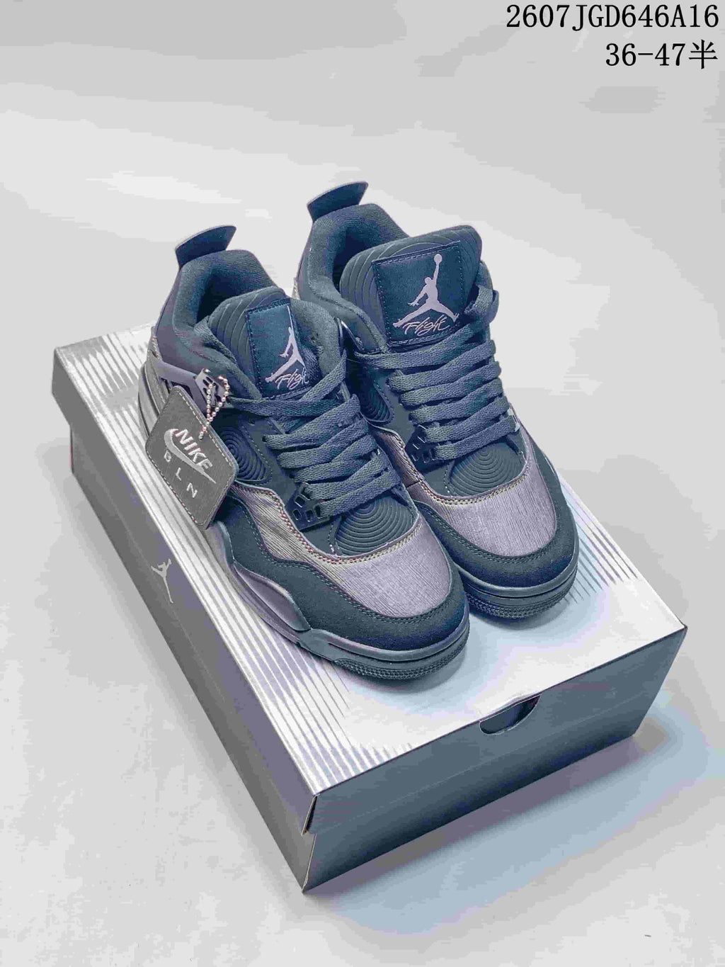 Air Jordan 4 Retro Sneakers Charcoal Black JA8136 - product image from the listing.
