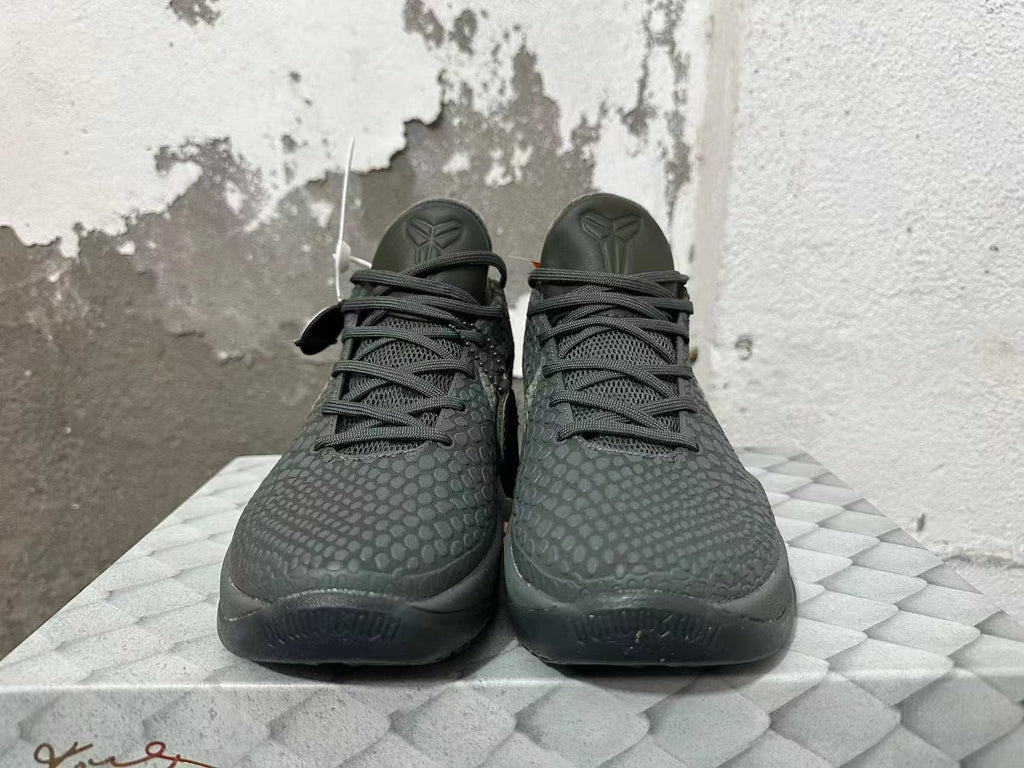 Black Nike Kobe 6 FTB Basketball Shoes - product image from the listing.