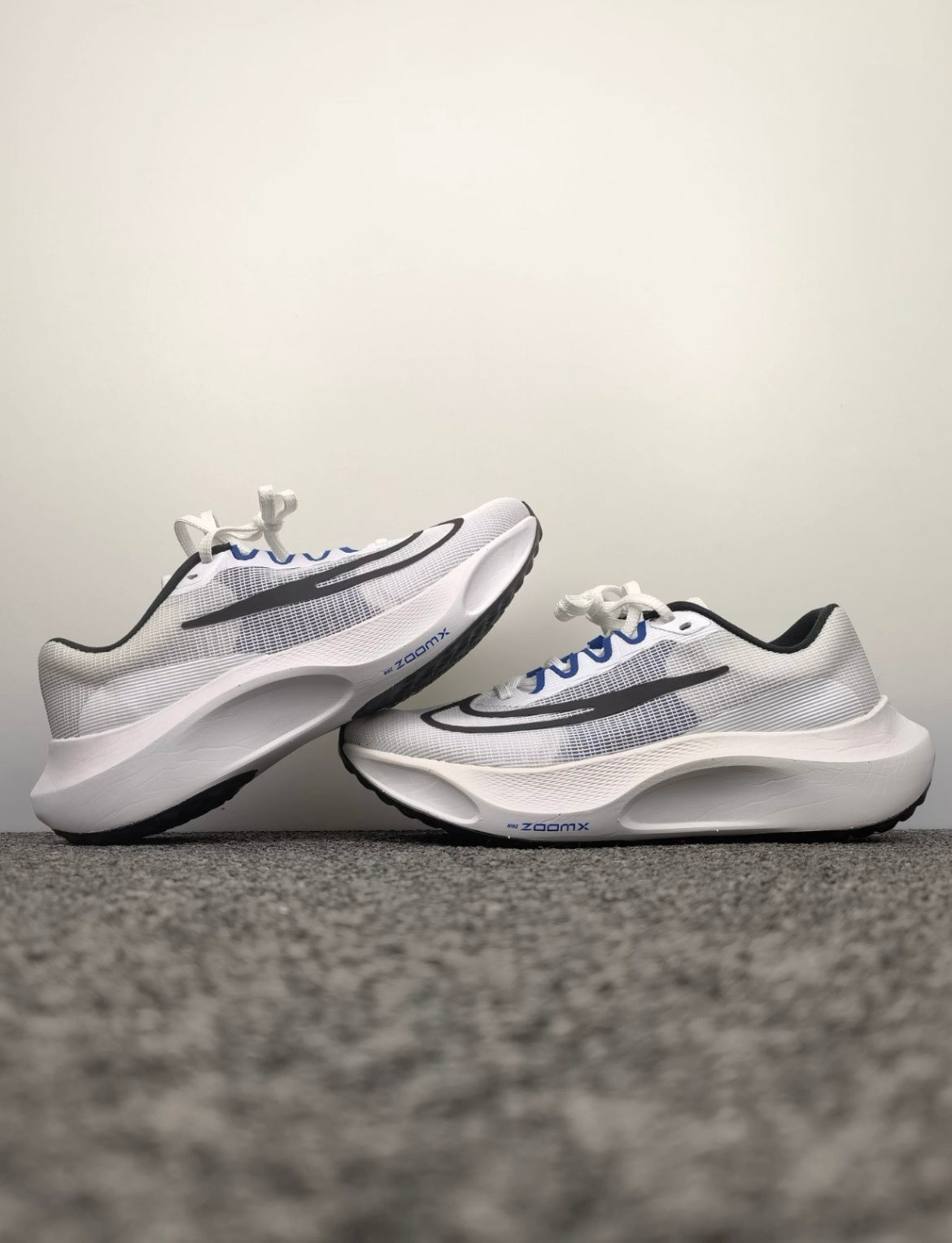 Nike Zoom Fly 5 Running Shoes in White Black DZ2769-101 - product image from the listing.