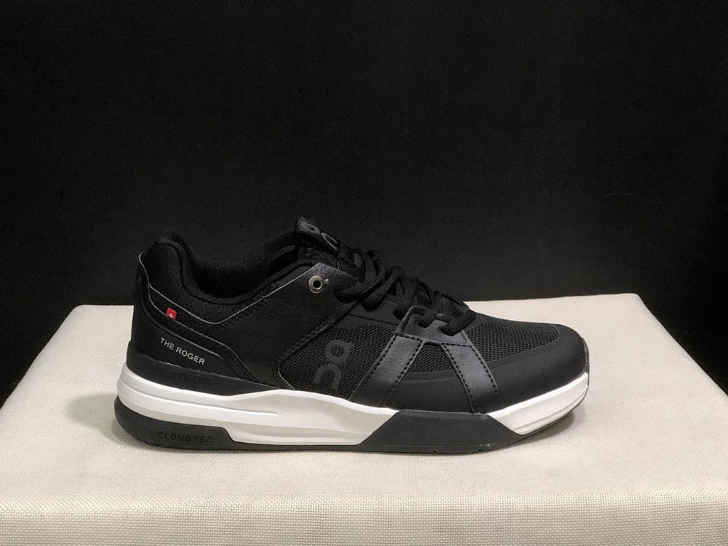 On The Roger Clubhouse Pro Sneakers in Black and White - product image from the listing.