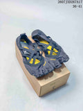 Vibram Five-Finger Training Sneakers in Black Yellow 2607JXD267A17 - product image from the listing.