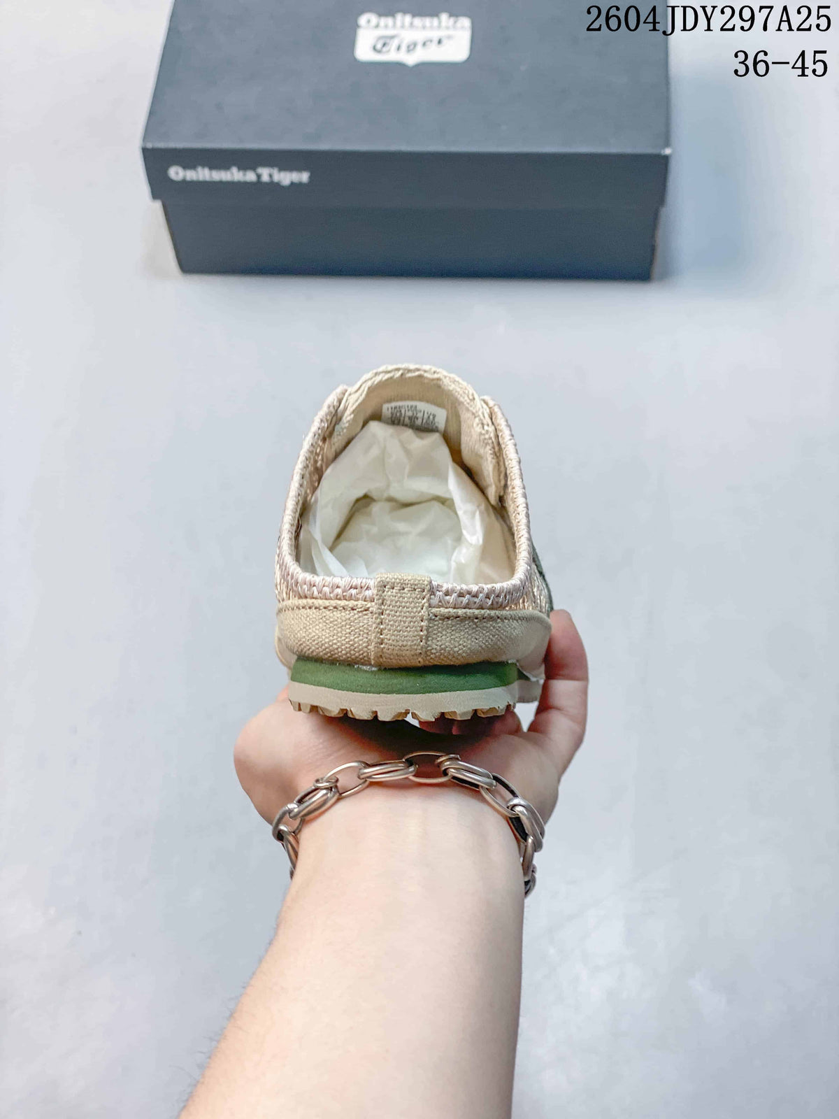 Onitsuka Tiger Mexico 66 Sabot in Beige Green 2604JDY297A25 - product image from the listing.
