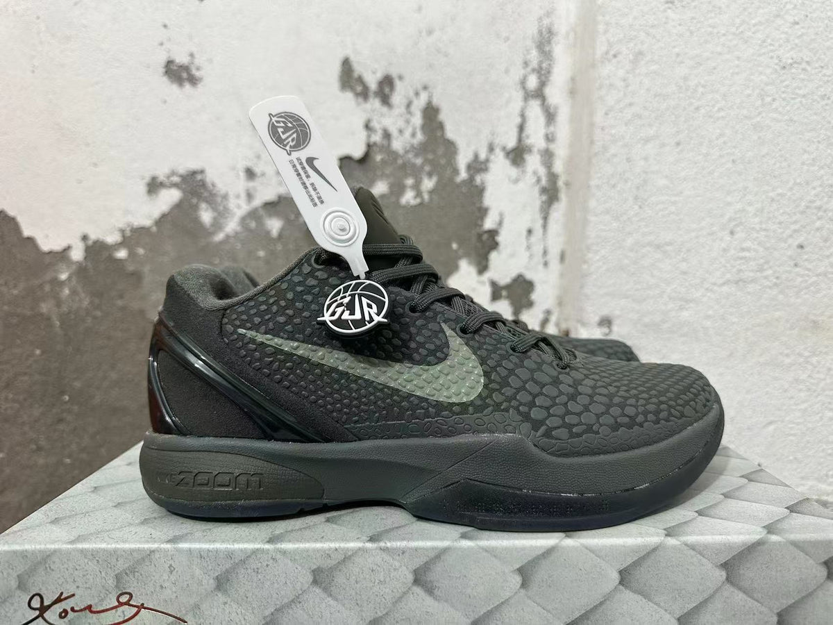 Black Nike Kobe 6 FTB Basketball Shoes - product image from the listing.
