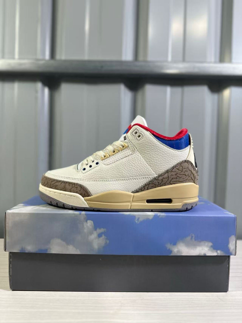 Air Jordan 3 Retro OG SP Sneakers White Blue Red IB1482-100 - product image from the listing.