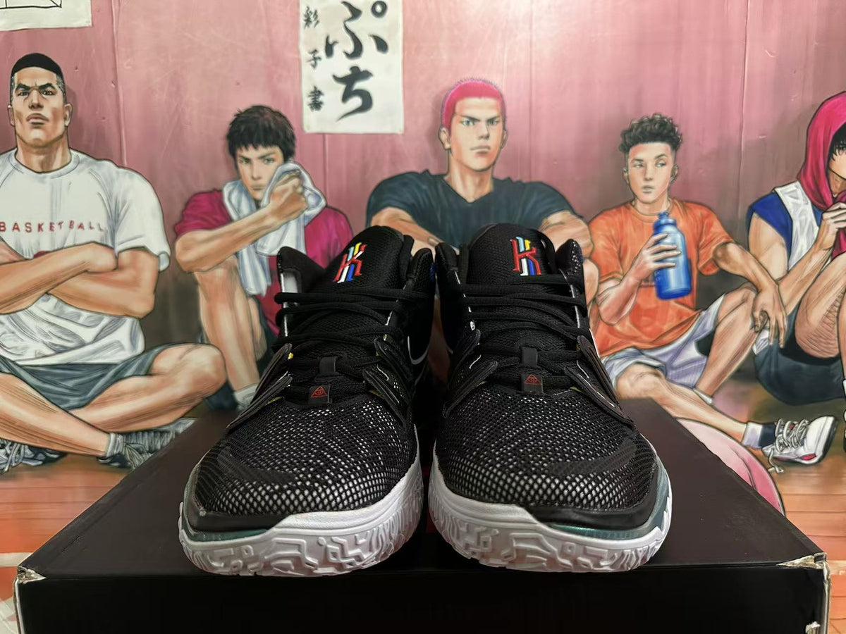 Nike Basketball Sneakers in Black and White - product image from the listing.