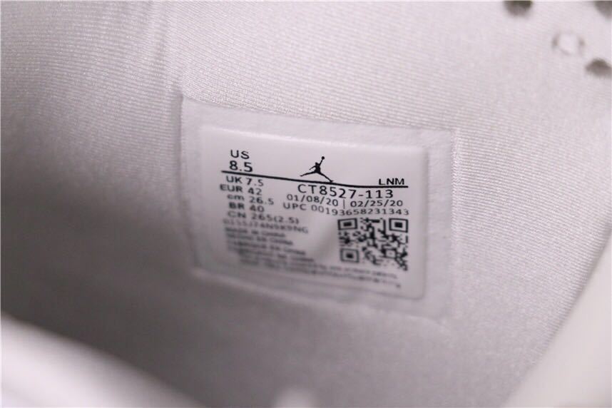 Pine Green Sneakers White/Green - Nike Air Jordan 4 CT8527-113 - product image from the listing.