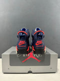 Jordan 6 Retro High-Top Sneakers in Blue IQ5706-400 - product image from the listing.