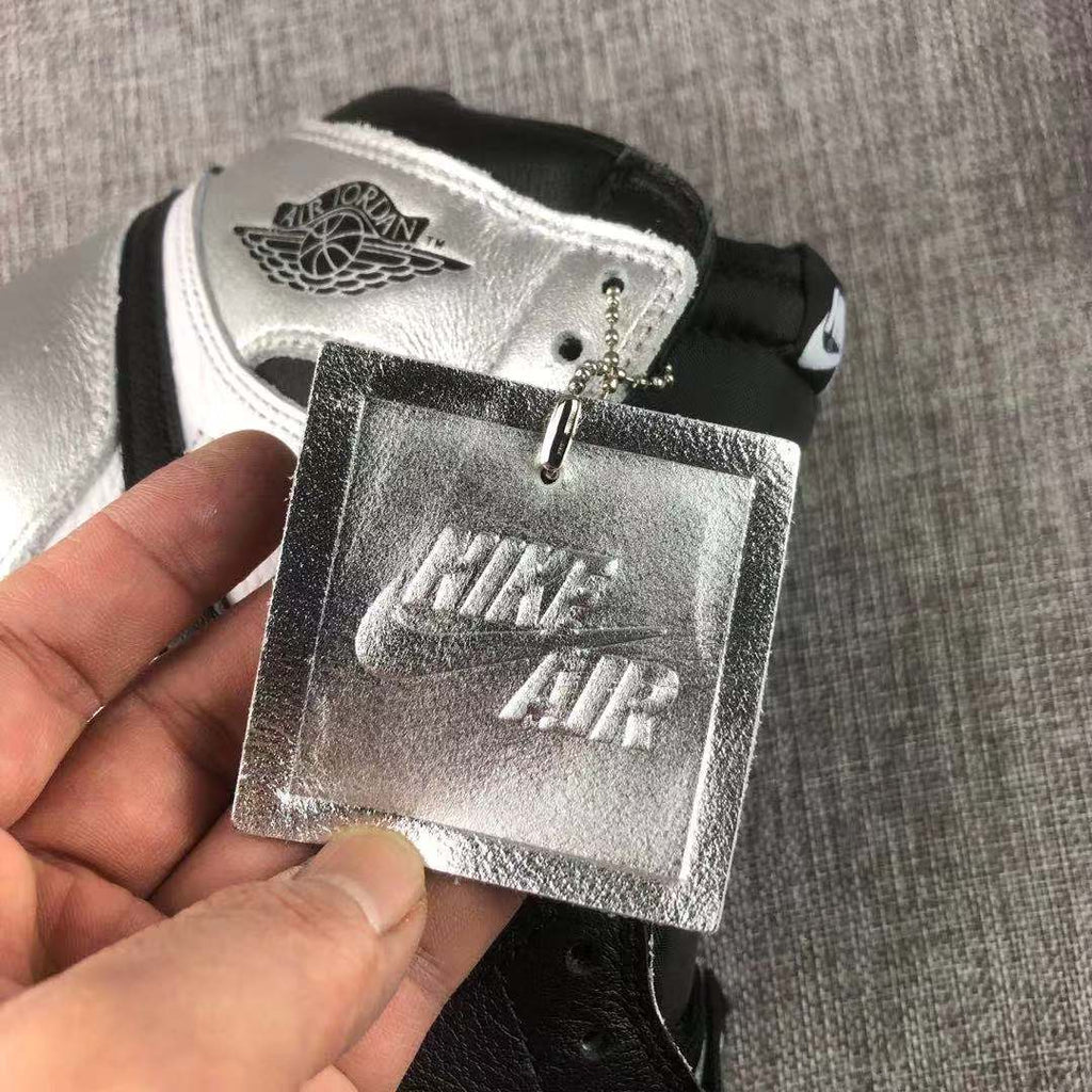 Air Jordan 1 Silver Toe High-Top Sneakers CD0461-001 - product image from the listing.