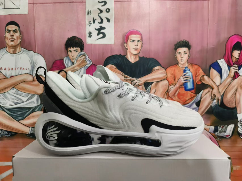 Li-Ning Basketball Footwear White Black Graffiti Style - product image from the listing.
