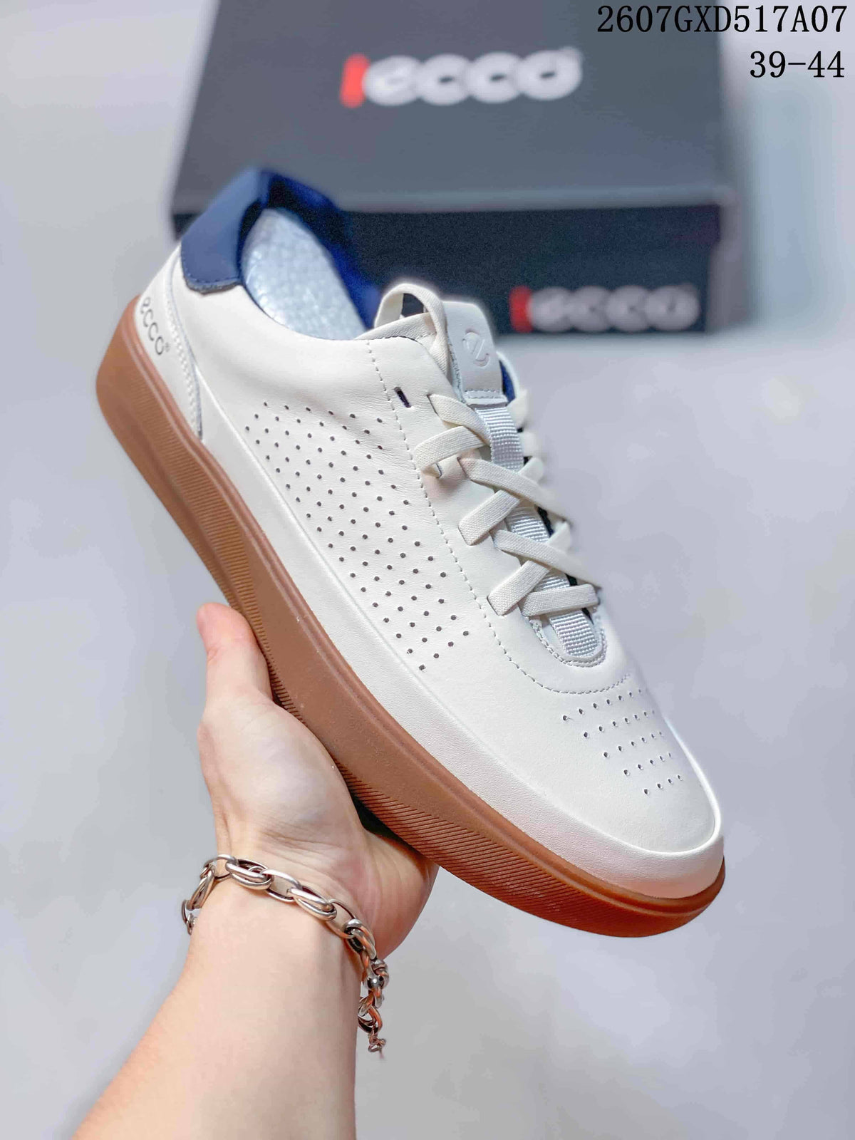 Men's ECCO White Leather Sneakers with Gum Sole 2607GXD517A07 - product image from the listing.