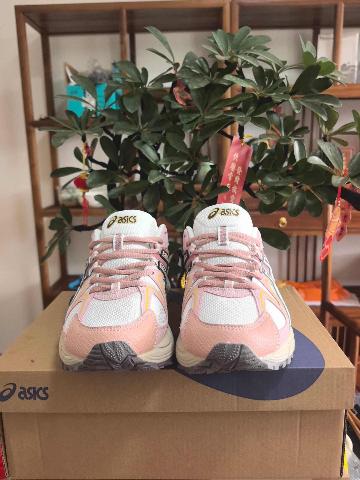 ASICS K8 Sneakers in Pink and White - product image from the listing.