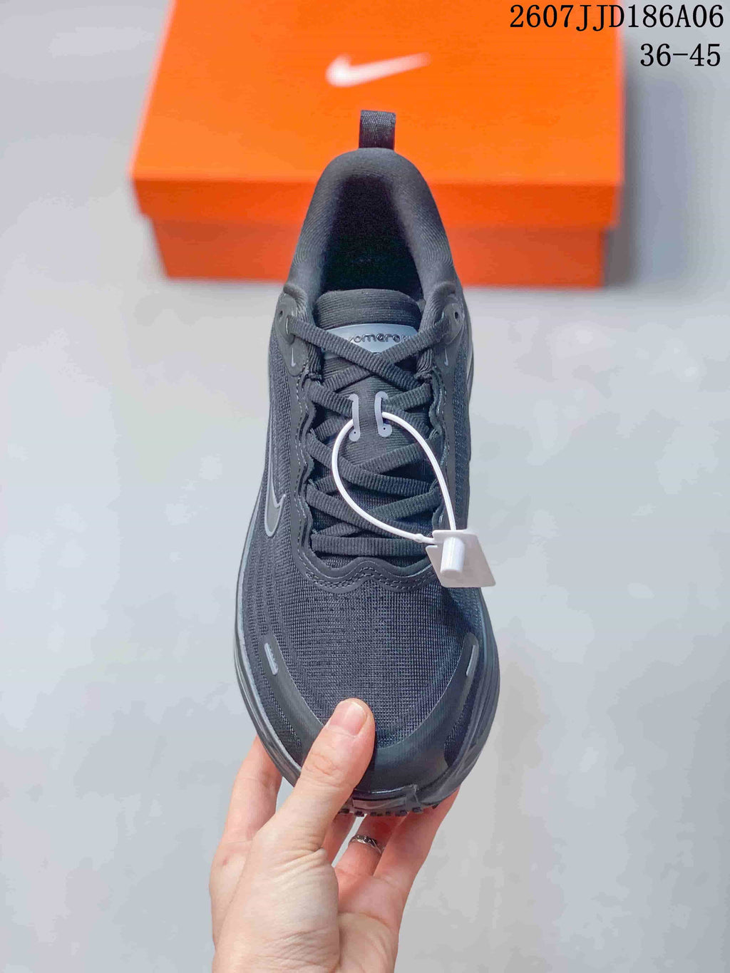 Black Nike Vomero 18 GTX Running Shoes - product image from the listing.